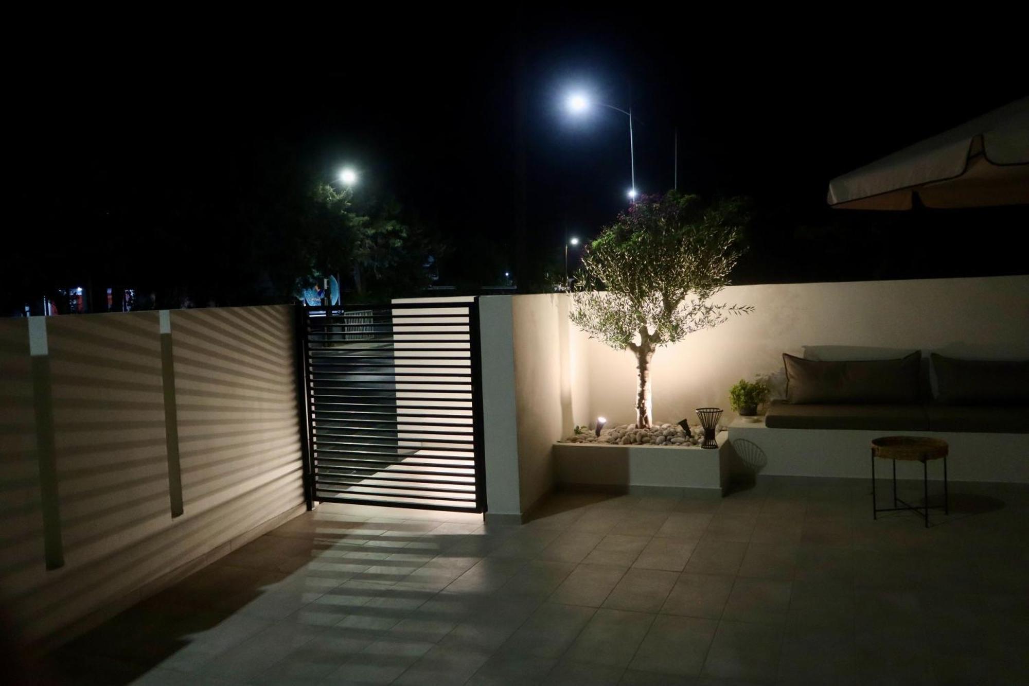Rhotheon Suites In Ialysos  Exterior photo